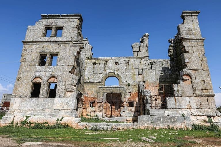 Qalb Lozeh Church